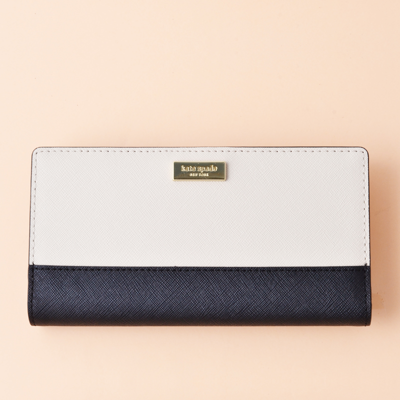 Laurel way stacy wallet deals