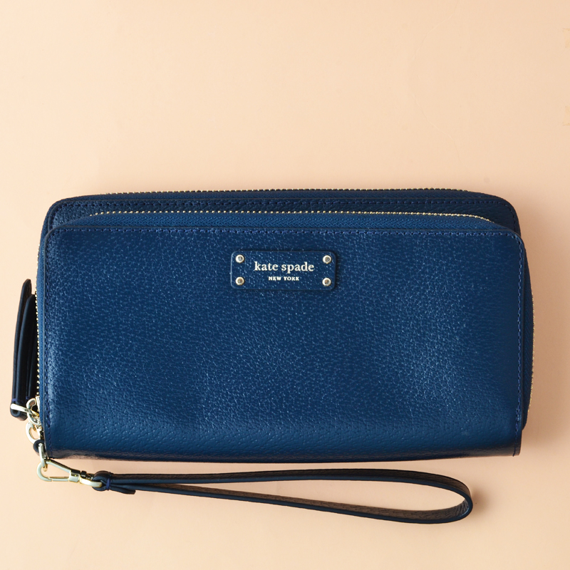 large carryall wristlet