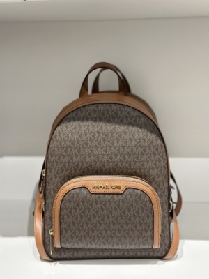<b>RM 649</b> Deposit RM 320